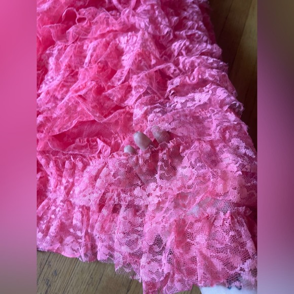50s Vintage Hot Pink Tulle and Lace Cupcake Dress with Shelf Bust - Picture 16 of 16